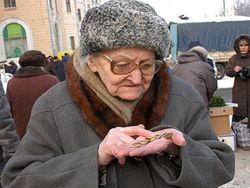 Россия разделилась надвое: на бесправных бедняков и безбедных властелинов