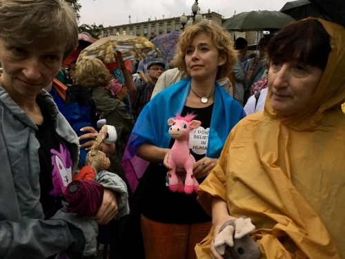 В Москве прошел Марш матерей. Несмотря на предупреждения от прокуратуры и метеорологов