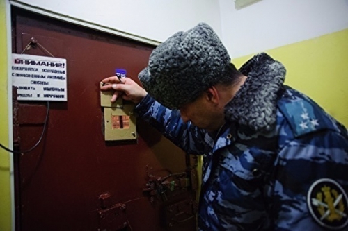 СКР проверит информацию об избиениях и изнасилованиях в кемеровских колониях