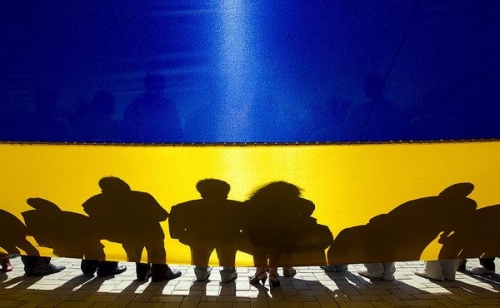 Теряет население целыми городами   Украине предсказывают полное вымирание