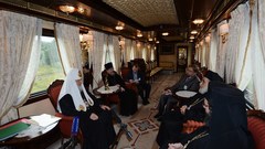 Блогеров поразила роскошь патриаршего поезда