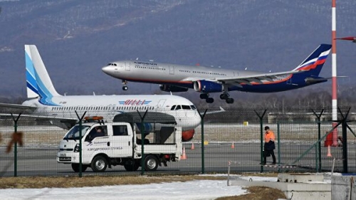 
Неизвестные сообщили о «минировании» четырех пассажирских самолетов
