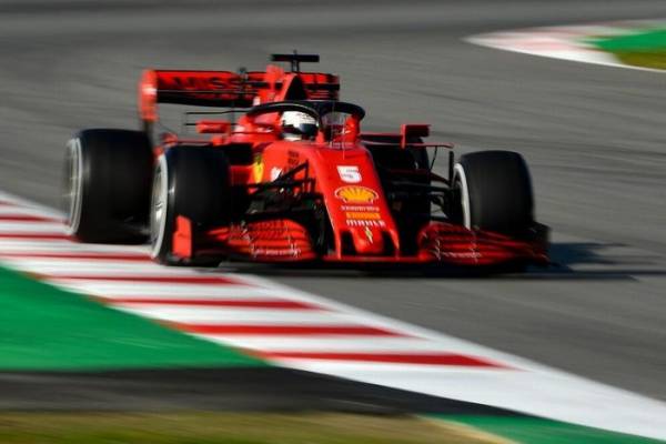 F1: Ferrari проехала больше всех, а Mercedes   быстрее