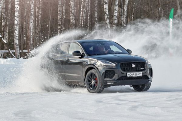 Тест драйв Jaguar E Pace: Кот у ворот