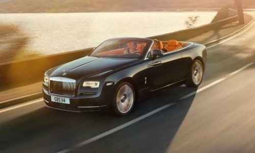 Rolls Royce планирует выпустить электрический автомобиль к концу десятилетия