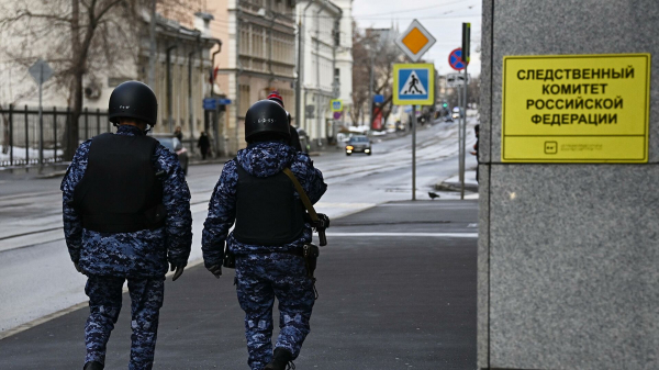 В Самаре будут судить избившего подростка в лифте мужчину