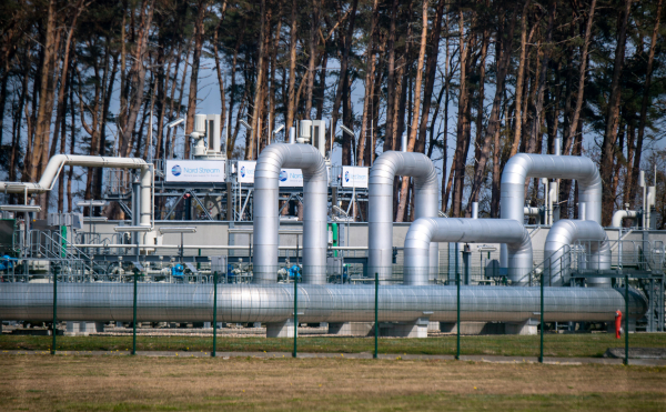 
                    «Газпром» начал останавливать прокачку газа по «Северному потоку»

                