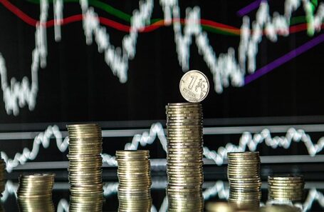 Bloomberg: западные банки несут серьезные потери из-за ухода с российского рынка