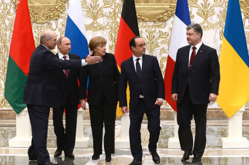 «Цена предательства — тысячи жизней». Что скрывали европейские политики за Минскими соглашениями 