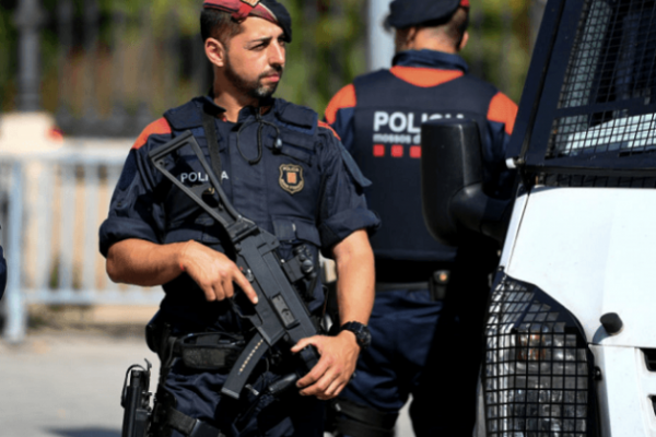 Посылка со взрывчаткой обнаружена в посольстве США в Мадриде