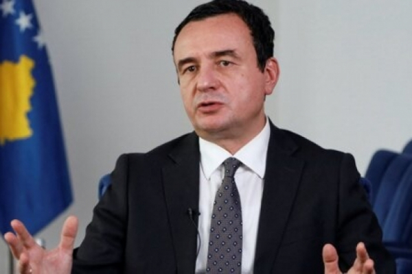 Премьер-министр Косово Альбин Курти обвинил Россию в желании разжечь напряженность на Балканах