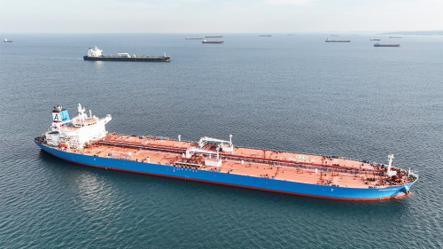 FT заявила о новой пробке из танкеров с нефтью перед Босфором
