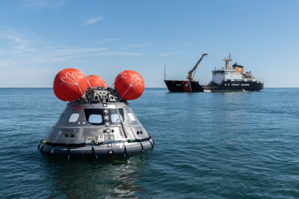 Лунный корабль NASA Orion успешно вернулся на Землю — миссия Artemis I завершена 