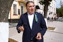 Власти Грузии обвинили Саакашвили в «симуляциях»
