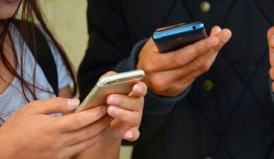 Москвичи смогут привязать социальные карты к смартфону