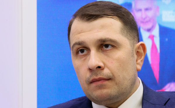 
                    Замглавы Минэкономики заявил о плохом влиянии крепкого рубля на бюджет

                
