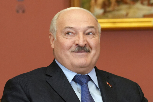 «Предлагают пакт о ненападении». Лукашенко рассказал о просьбе Киева 