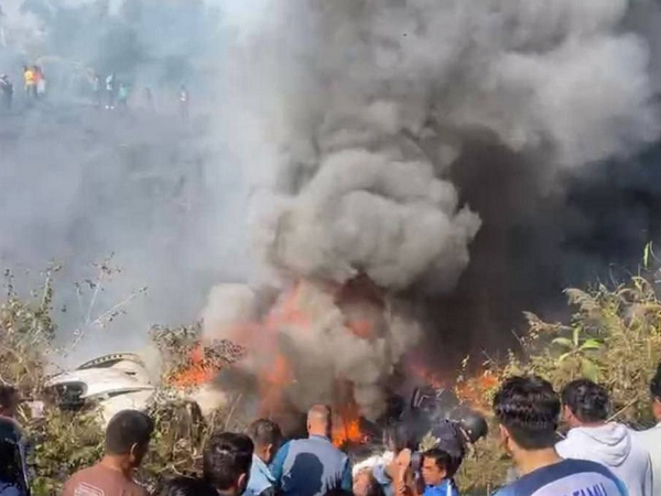 В аэропорту Непала разбился самолёт с 72 пассажирами на борту, среди них четверо россиян (ФОТО, ВИДЕО)