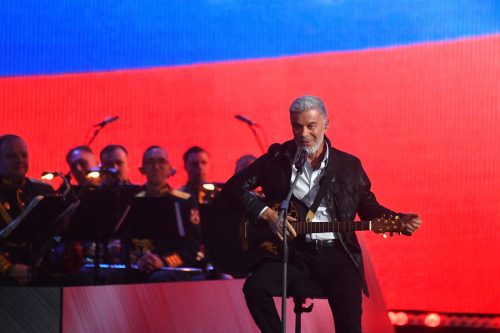 «Это война, сынок, жми курок». Газманов создает базу патриотических песен за 17 млн рублей 