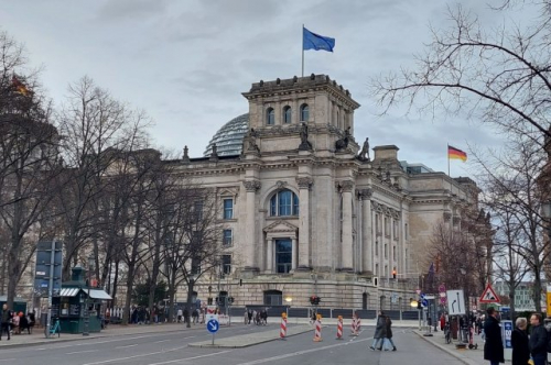 Немцы сорвали акцию в поддержку Украины в центре Берлина
