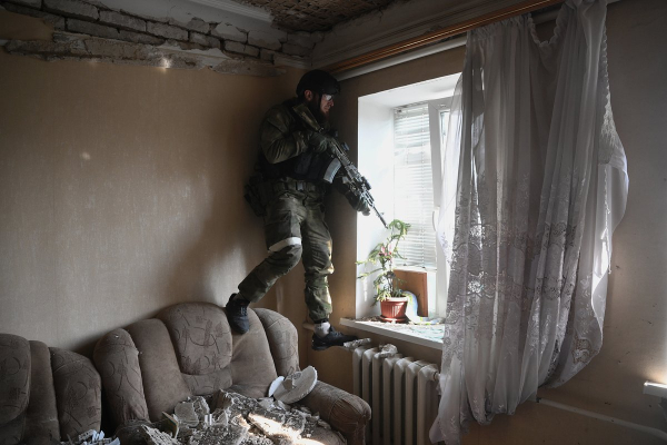 «Сражение — это сплошной хаос» Российские штурмовики — о боях в зоне СВО, ночных рейдах и адаптации к риску