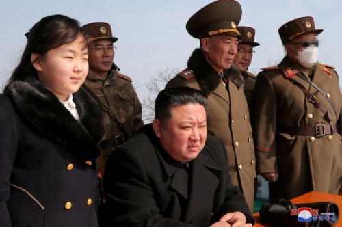 Ким Чен Ын приказал увеличить производство материалов для ядерного оружия