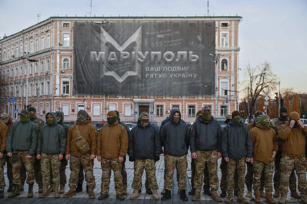 «Одна раса! Одна нация!» Как националисты из батальона «Азов» построили на Украине собственное государство