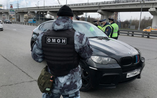             Новая модель Lada и лишение прав для уклонистов. Главные новости недели        