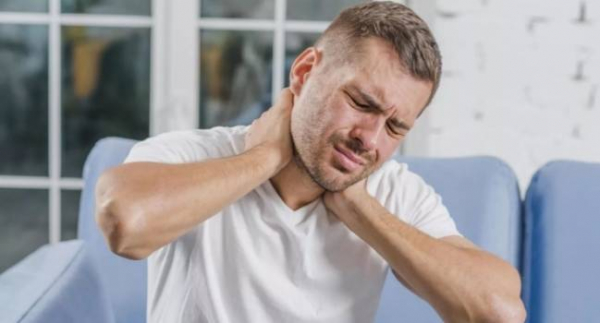 7 способов уменьшить боль в шее