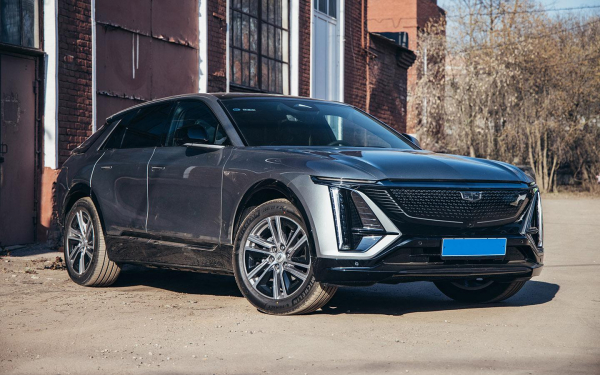 
            Не седан и без V8. Первый тест-драйв электрического Cadillac Lyriq
        