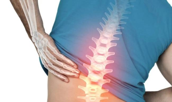 Что может вызвать жгучую боль в спине