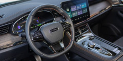             1267 км без заправки. Тест-драйв гибридного SKYWELL HT-i        