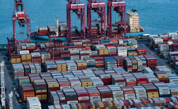 
                    WP узнала о сокращении импорта США из Китая почти на четверть

                