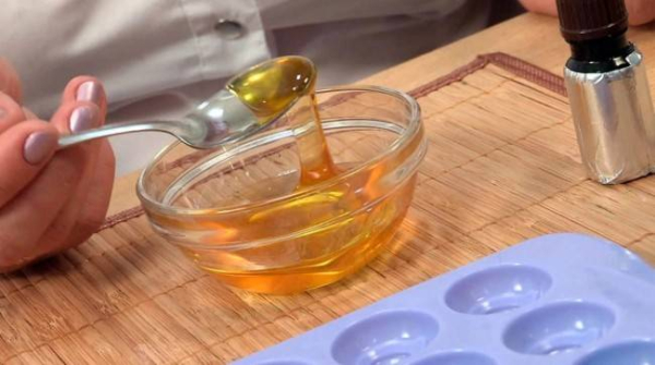 Как мед помогает лечить раны