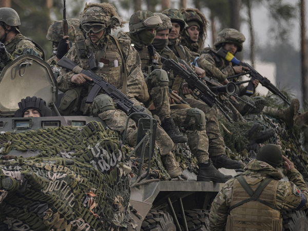 ВСУ перебросили более 6 тысяч бойцов под Херсон для захвата Крыма (ВИДЕО)