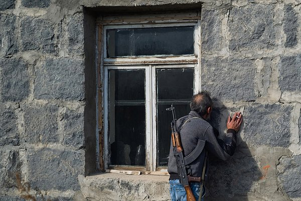 «Люди боятся этнических чисток»  Что ждет Армению и Азербайджан после падения Карабаха и как это отразится на России?
