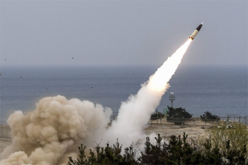         С широко закрытыми глазами. США отдал Киеву ракеты ATACMS без GPS-навигации    