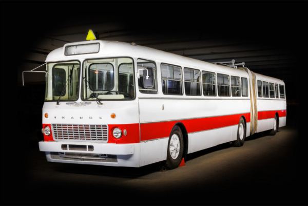 Последний пылесос: рассказ про автобус Ikarus для будущего Музея Транспорта Москвы