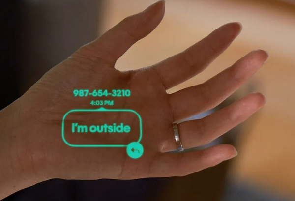 Humane представила революционный заменитель смартфона AI Pin — 34-граммовый проектор-брошь с камерой и ChatGPT 