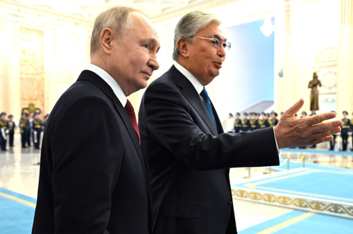 
        Близкие союзники. Президенты РФ и РК дали старт межрегиональному форуму    