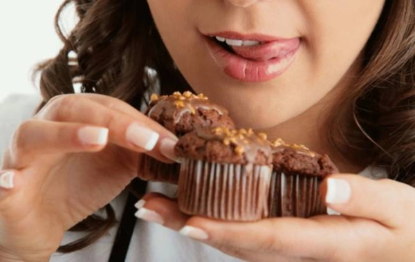6 причин, почему всегда хочется сладкого