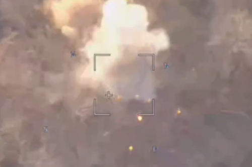 
        В Сети появились кадры уничтожения танка Abrams дроном «Ланцет» у Авдеевки    