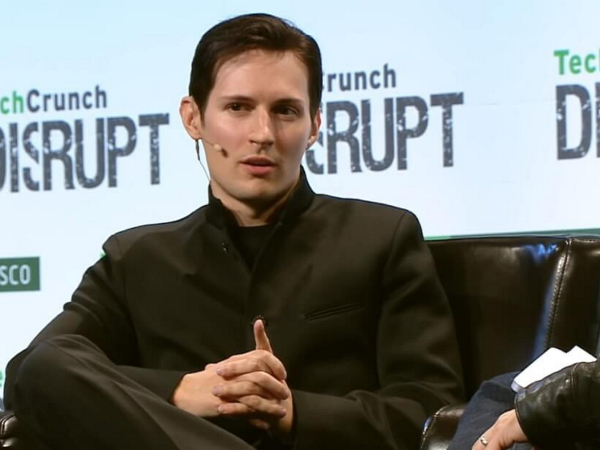 Основатель Telegram Павел Дуров впервые рассказал о связи с властями России, причинах отказа жить в США и конкурентах (ВИДЕО)