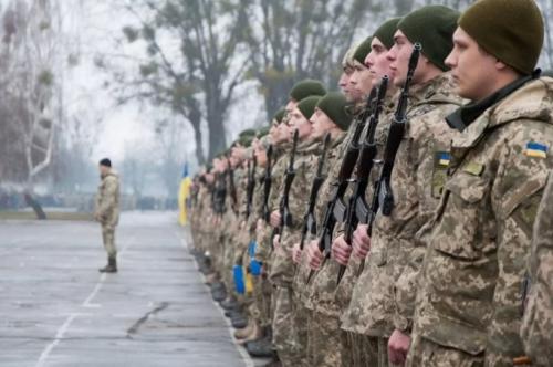 
        На Украине продлили военное положение и общую мобилизацию на 90 дней    