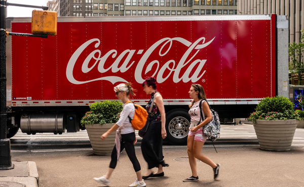 
                    Роспатент продлил срок прав на товарный знак Coca-Cola до 2034 года

                