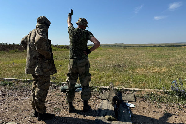 «Нас не любят ни свои, ни чужие» Российские снайперы о многодневных рейдах на передовую и тяжелых дуэлях с бойцами ВСУ